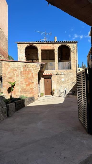 Habitacion Roca Foradada En Casa Cami De Les Aiguees Monistrol De Montserrat Экстерьер фото