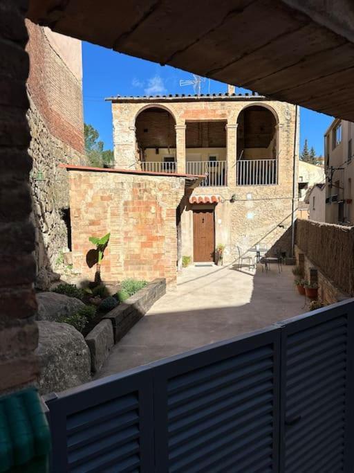 Habitacion Roca Foradada En Casa Cami De Les Aiguees Monistrol De Montserrat Экстерьер фото