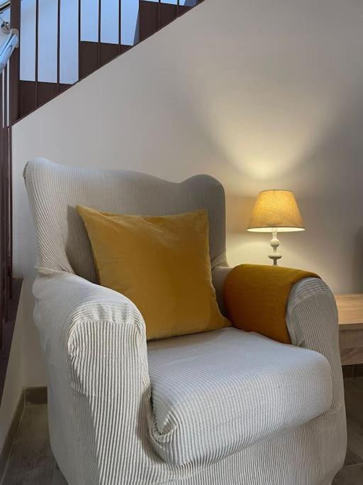 Habitacion Roca Foradada En Casa Cami De Les Aiguees Monistrol De Montserrat Экстерьер фото